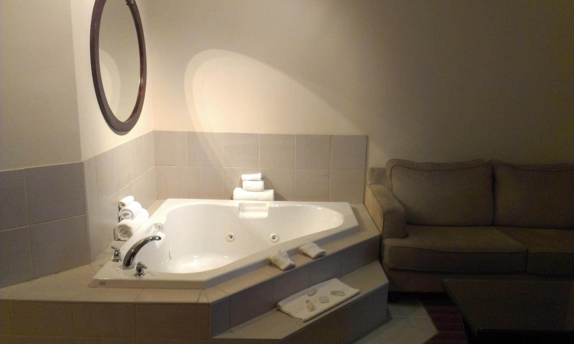 Sigma Inn & Suites Hudson'S Hope Hudsons Hope Ngoại thất bức ảnh